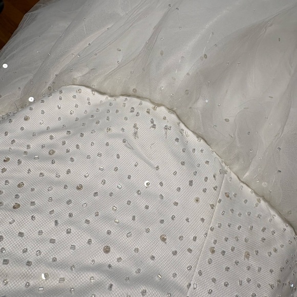 Vintage Mori Lee Wedding Gown — dreamy, romantic, and timeless. - Picture 4 of 5